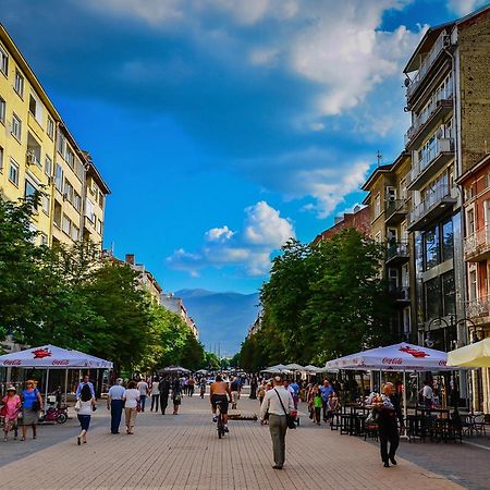 Apartmán 10 Seconds Away From The Main Street, Free Secured Parking Sofie Exteriér fotografie